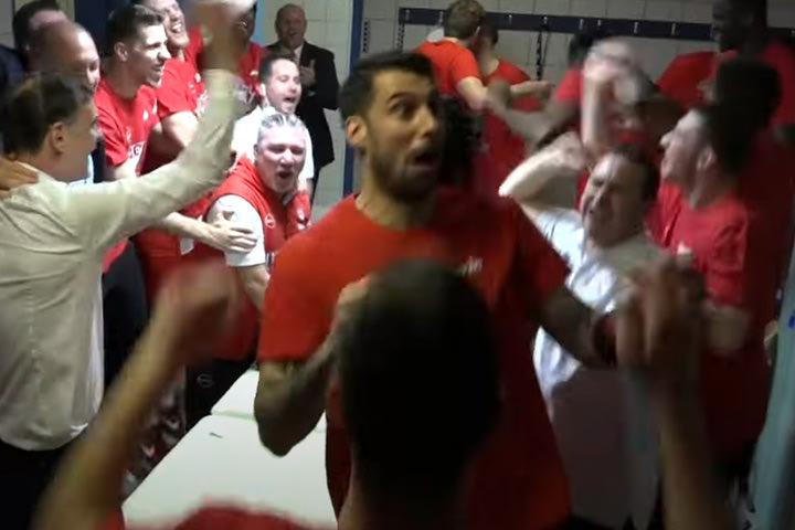 Final Four, Κύπελλο Ελλάδας: Το “πάμε” των Αγγελόπουλων για το “είσαι στο μυαλό κάτι μαγικό” και η τρομερή φάτσα του Πρίντεζη