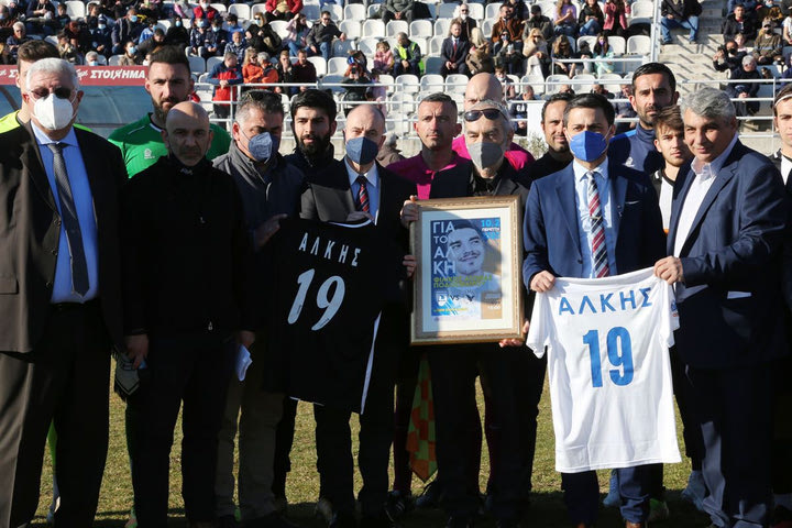 Ο πατέρας του Άλκη για τους δολοφόνους: “Λυπάμαι που δεν τον γνώρισαν από κοντά, θα ήταν αλλιώς τα πράγματα”