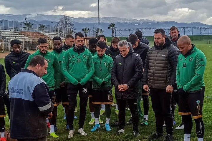 Στην Κοτσαέλισπορ του Κολοβού θυσίασαν κριάρι για να… ξορκίσουν το κακό πνεύμα