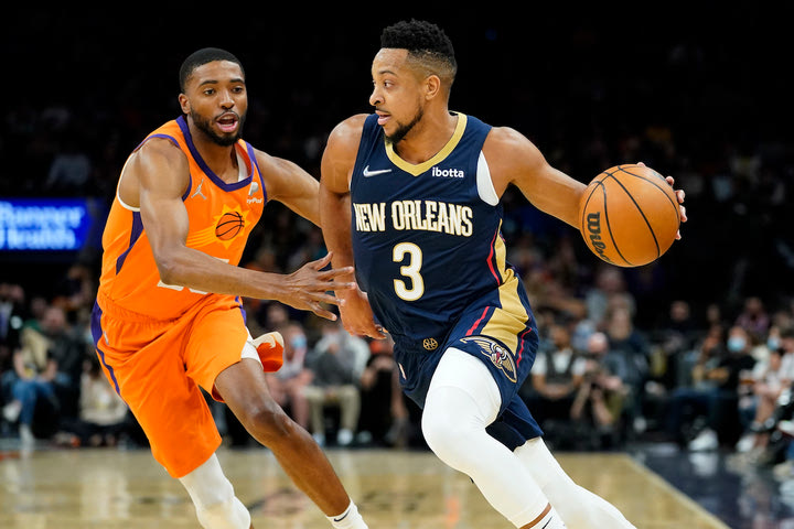NBA: Οι Πέλικανς έβαλαν φρένο στους Σανς και πήραν μεγάλο διπλό στο Φοίνιξ