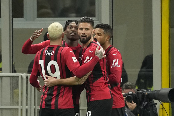 Μίλαν – Λάτσιο 4-0: Σαρωτικοί οι ροσονέρι, έκλεισαν ραντεβού με την Ίντερ στα ημιτελικά