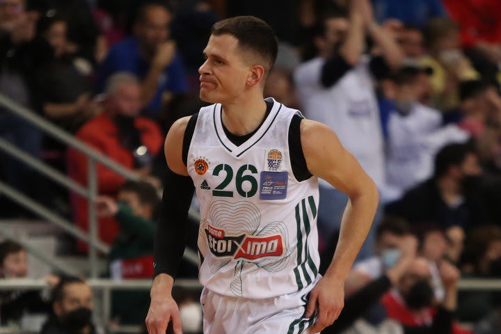 Final Four – Κύπελλο Μπάσκετ: Το κρεσέντο του Νέντοβιτς και το τρίποντο πάνω στον Βεζένκοβ