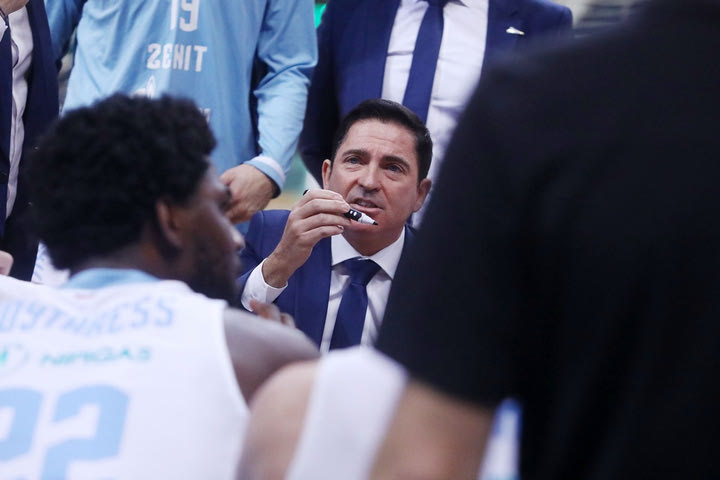 Ούνικς Καζάν – Ζενίτ 69-75: Δεύτερο μπρέικ και πρόκριση στους τελικούς της VTB League