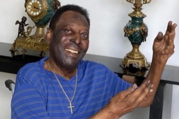 Πελέ: Εισήχθη στο νοσοκομείο και είδε από εκεί το Super Bowl