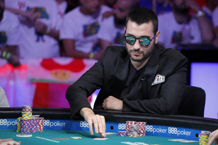 Τζον Τάραμας: Σε πόσο καιρό μπορείς να γίνεις επαγγελματίας σε πόκερ και μπλάκτζακ