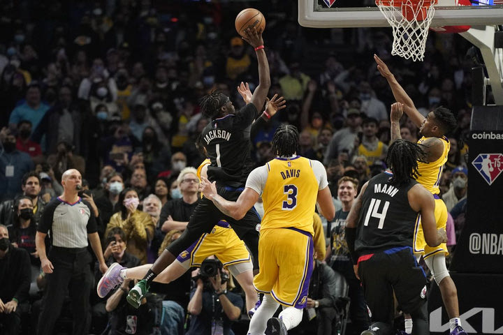 NBA: Το τρελό φινάλε στο Κλίπερς – Λέικερς, με τις 6 εναλλαγές στο σκορ στα τελευταία 65 δευτερόλεπτα