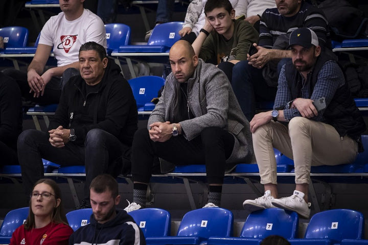 Προκριματικά Παγκοσμίου: Η Σερβία έκανε τη δουλειά υπό το βλέμμα του Βασίλη Σπανούλη, η Κροατία απειλείται με αποκλεισμό