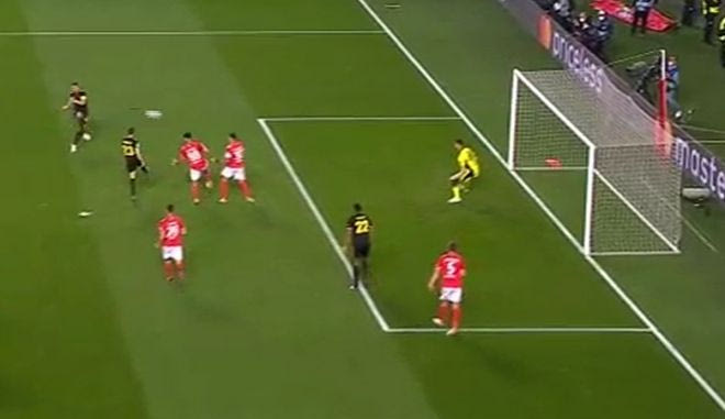 Το 1-0 του Τάντιτς κόντρα στην Μπενφίκα μέσα στο “Λουζ”