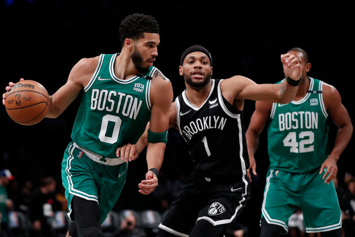 NBA: Ο Τέιτουμ πλήγωσε τους Νετς και οι Σέλτικς πέρασαν άνετα από το Μπρούκλιν