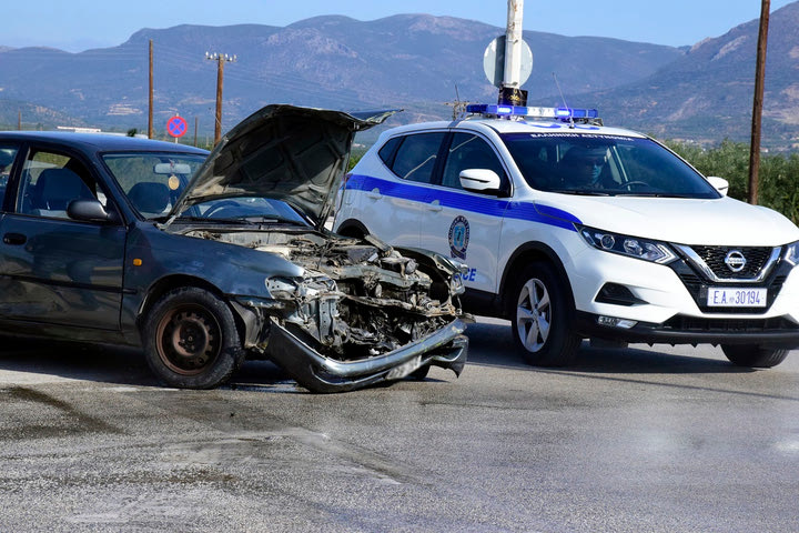 Τροχαία Αττικής: 19.439 παραβάσεις και 16 νεκροί σε ένα μήνα