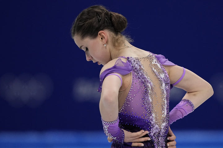 Καμίλα Βαλίεβα: Η υπόθεση της 15χρονης που μπορεί να αλλάξει τους κανονισμούς για ντόπινγκ σε ανήλικους