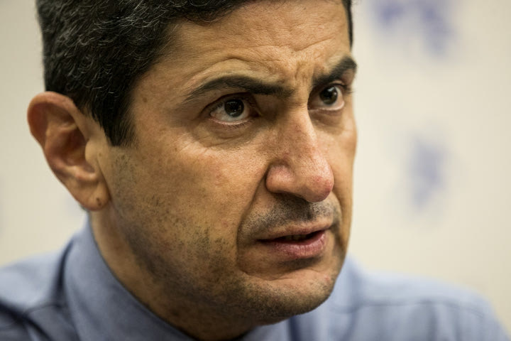 Αυγενάκης στη Βουλή: “Ήρθε το πλήρωμα του χρόνου να συμμορφωθεί η ΕΠΟ”