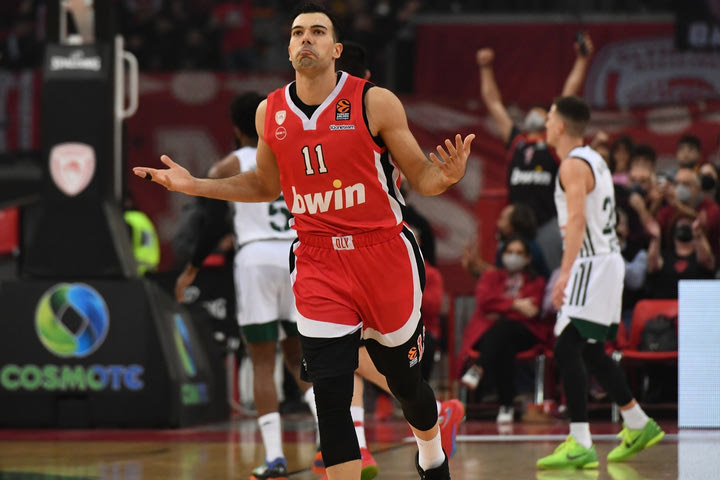 Ολυμπιακός – Παναθηναϊκός 101-73: Υπερηχητικοί ερυθρόλευκοι, σκόρπισαν τους πράσινους στο ΣΕΦ