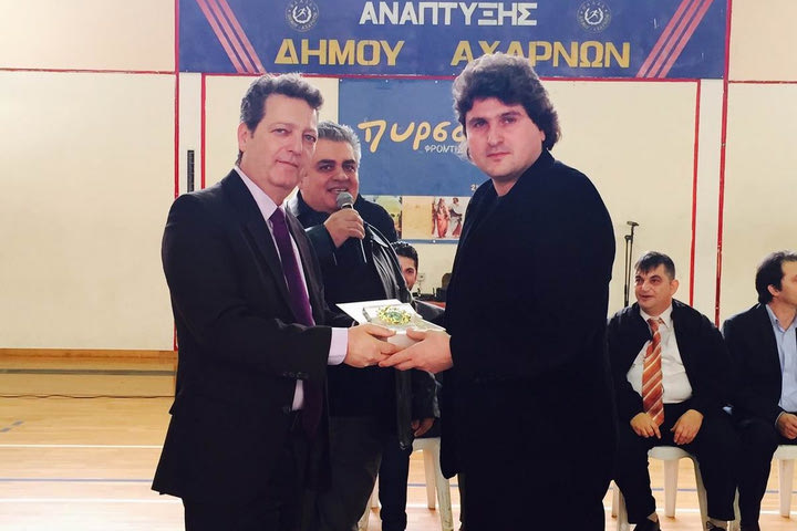 Τάσος Τσιάμης: Από τα παρκέ στον πόλεμο στην Ουκρανία