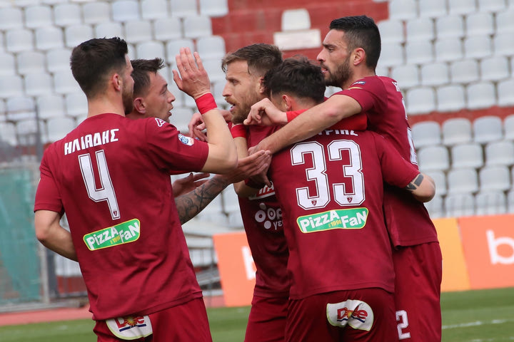 Super League 2: Σπουδαίο τρίποντο για ΑΕΛ με τριάρα, ισόπαλη στην Αριδαία η Ξάνθη