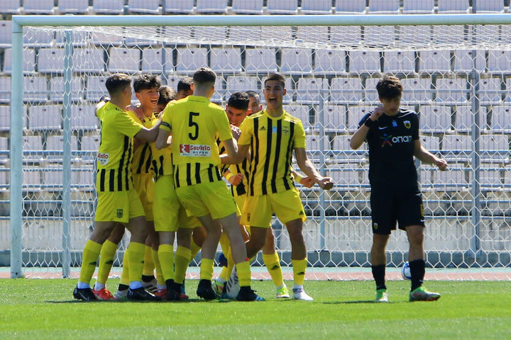 Final 4 Κ17: Ο Άρης στον τελικό, επικράτησε 3-0 της ΑΕΚ