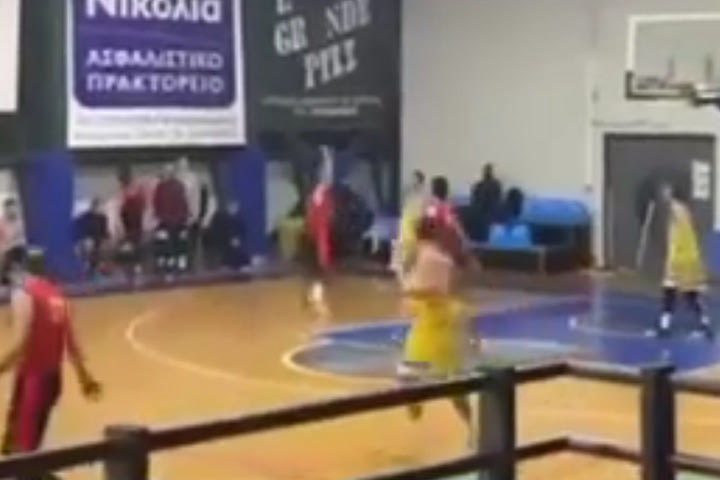 Ο Σπύρος Διαμαντόπουλος έβαλε το καλάθι της χρονιάς στην Α’ ΕΣΚΑ