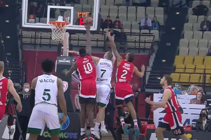 EuroLeague: Με τάπα Φαλ, Μάρτιν, Βεζένκοβ και Ντέιβις στην κορυφή το Top-10