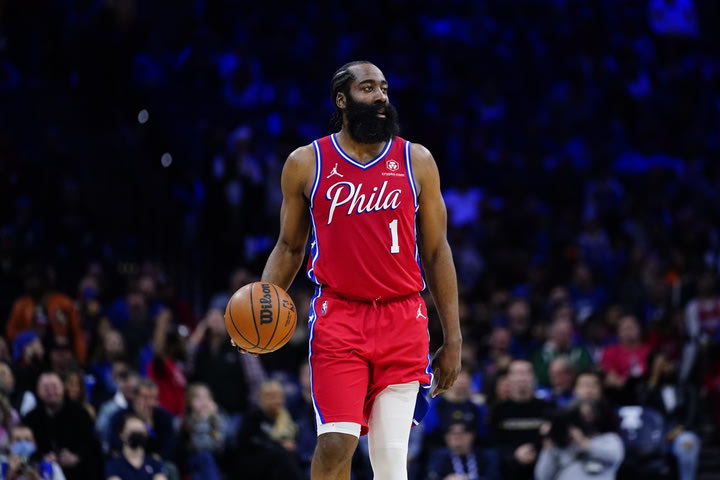 NBA, Φιλαντέλφια Σίξερς: Ο Τζέιμς Χάρντεν πήρε 68.6 εκατ. δολάρια για δύο χρόνια