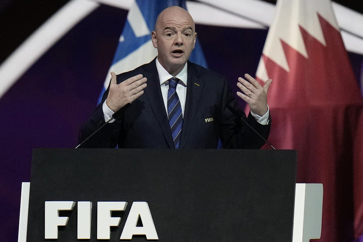 Ινφαντίνο: “Η FIFA δεν πρότεινε τη διεξαγωγή του Παγκοσμίου Κυπέλλου ανά δύο χρόνια”