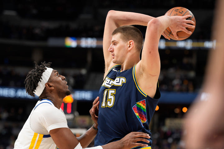 NBA: Ο Γιόκιτς καθάρισε τους Γουόριορς με ακόμα ένα triple-double