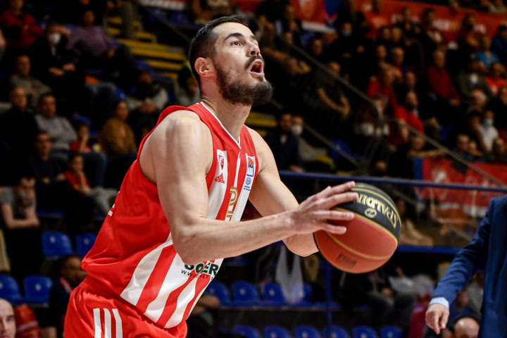Η Μπαρτσελόνα απέκτησε τα δικαιώματα του Κάλινιτς στην Ισπανία