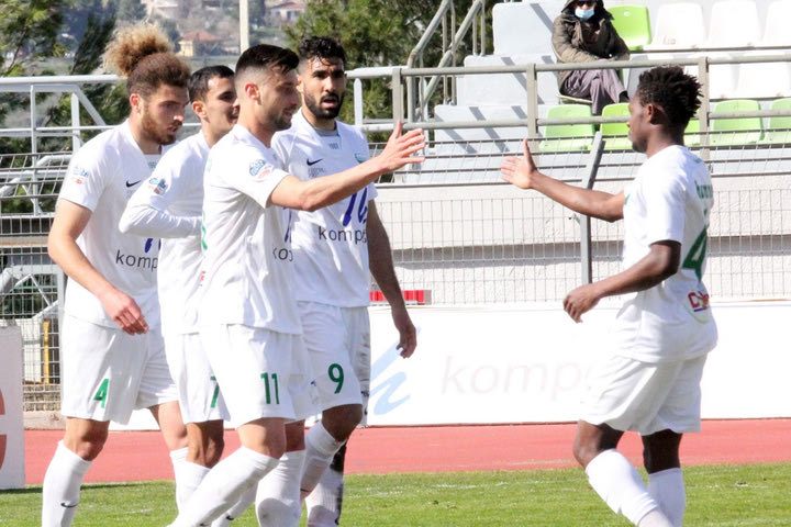 Τα highlights της νίκης του Λεβαδειακού επί του ΟΦ Ιεράπετρας