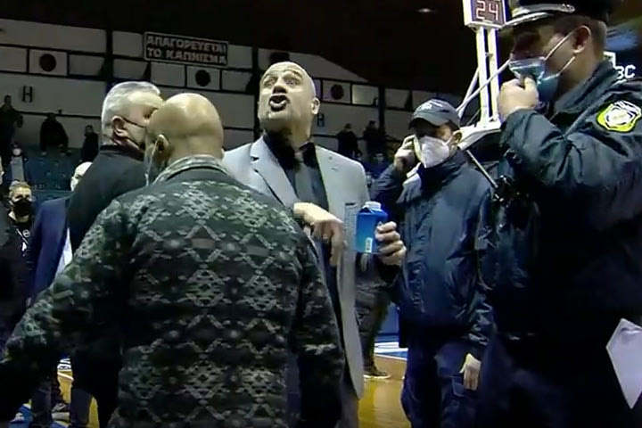 Ηρακλής – ΠΑΟΚ: Ο Λυκογιάννης άνοιξε διάλογο με τους οπαδούς