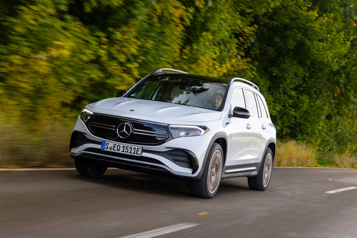Ήρθε στην Ελλάδα η ηλεκτρική Mercedes EQB 250 που δικαιούται επιδότηση