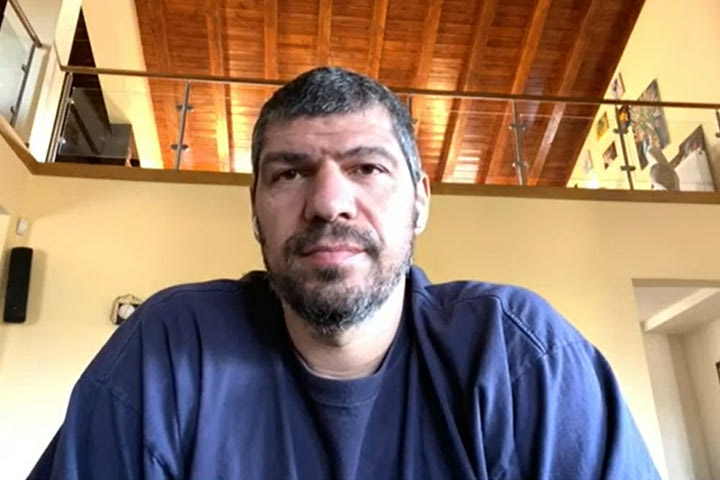 Λάζαρος Παπαδόπουλος: “Τεράστια οργή στη Ρωσία για τον Πούτιν, η οποία δεν μπορεί να εκφραστεί”