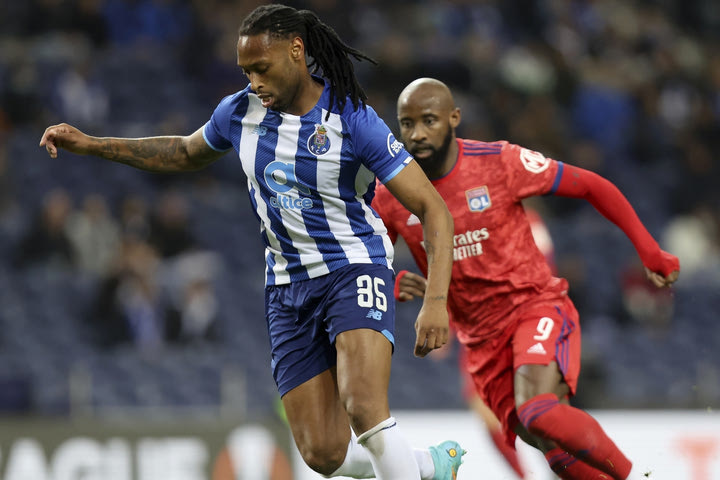 Ο Σεμέδο γιόρτασε τα γενέθλιά του με αποβολή σε ματς της Πόρτο Β’