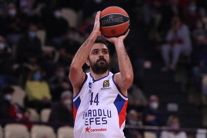 Final Four 2022, Αναντολού Εφές: Ο Κρούνοσλαβ Σιμόν δεν θα παίξει στον ημιτελικό με τον Ολυμπιακό