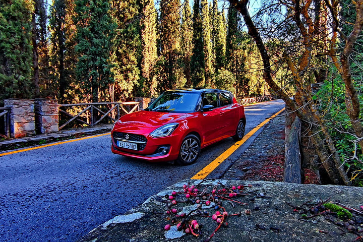 Δοκιμή Suzuki Swift 1.2 Hybrid: Tο σπιρτόζικο ιαπωνικό σουπερμίνι με την υβριδική καρδιά