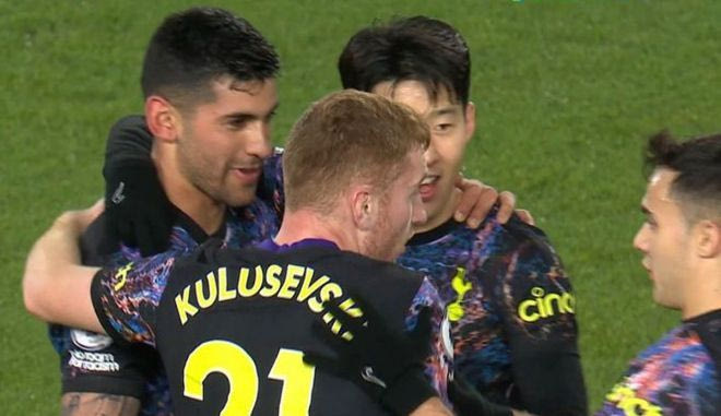 Το 1-0 της Τότεναμ με σουτ του Κουλουσέβσκι και “σπόντα” του Ρομέρο