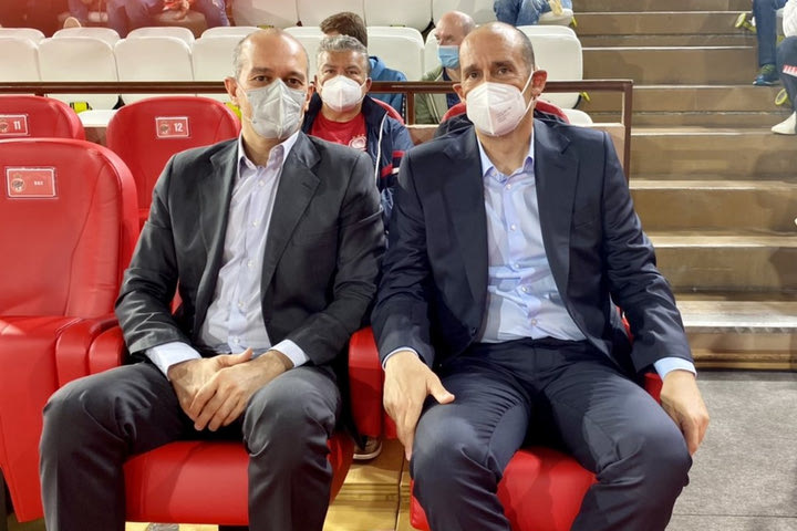Στο Μονακό με τον Ολυμπιακό ο Γιώργος κι ο Παναγιώτης Αγγελόπουλος