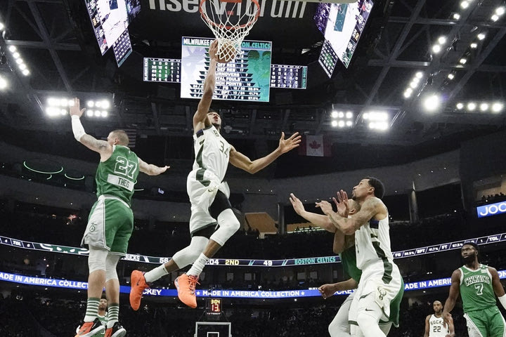 NBA, Γιάννης Αντετοκούνμπο: Οι καλύτερες στιγμές του στη νίκη επί των Σέλτικς