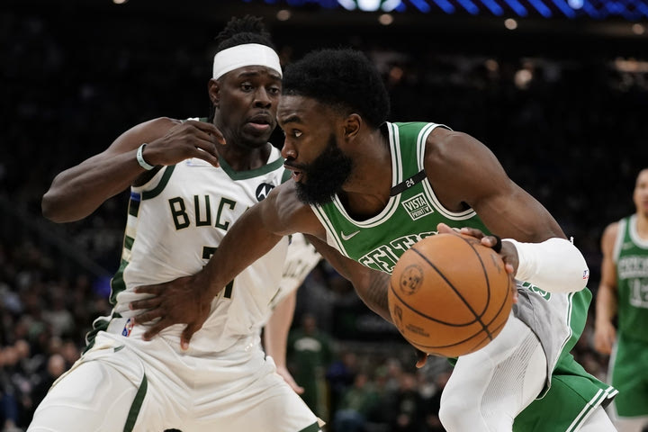 NBA, Σέλτικς – Μπακς: Ο Τζέιλεν Μπράουν δεν χάνει το Game 1