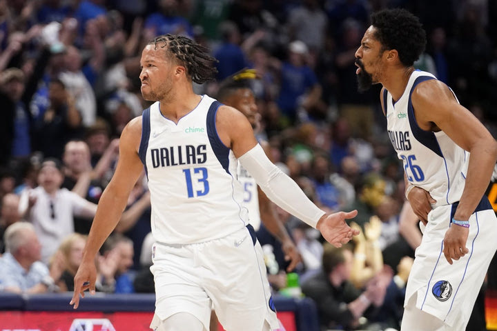 NBA, Μάβερικς – Τζαζ 110-104: Οι τρομεροί Μπράνσον και Κλέμπερ έκαναν το 1-1 στη σειρά