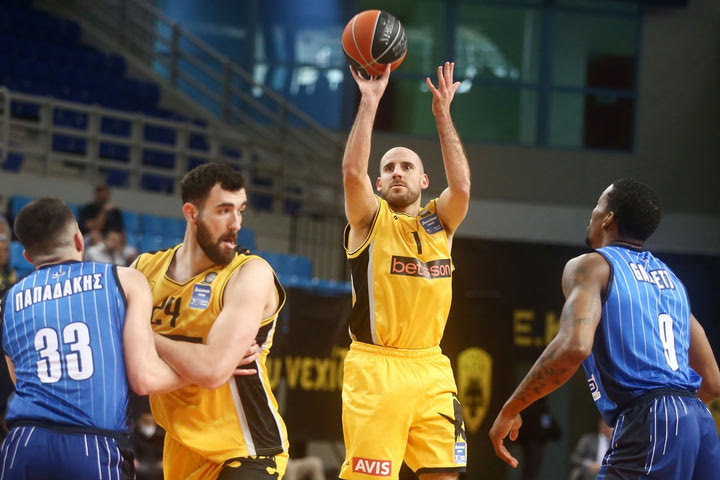 ΑΕΚ – Ηρακλής 80-74: Ο Κολόμ πήρε φωτιά και έδωσε τη νίκη στην Ένωση
