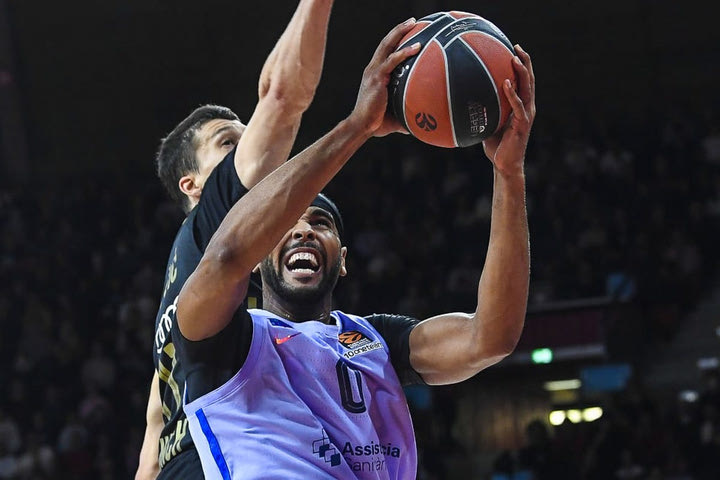 Μπάγερν – Μπαρτσελόνα 66-75: Οι μπλαουγκράνα απάντησαν στο “μπρέικ” και ξανάγιναν το αφεντικό