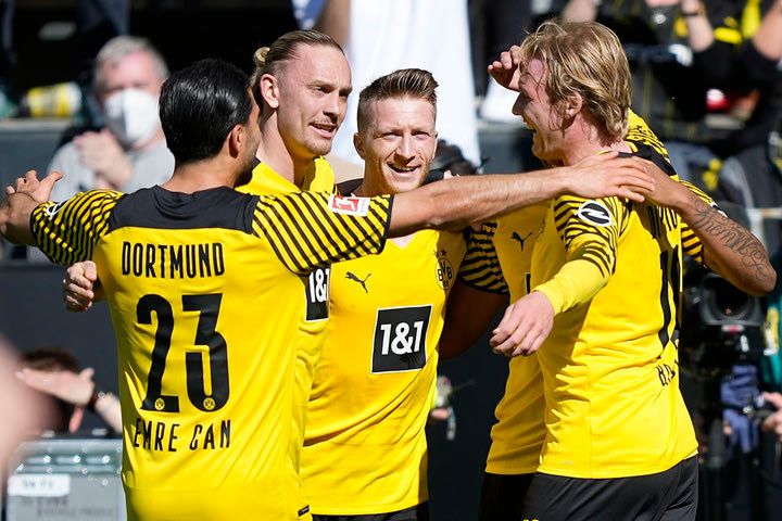 Bundesliga: Θρίαμβος για Ντόρτμουντ με 5 γκολ σε ένα ημίχρονο, αποβλήθηκε ο Σταφυλίδης