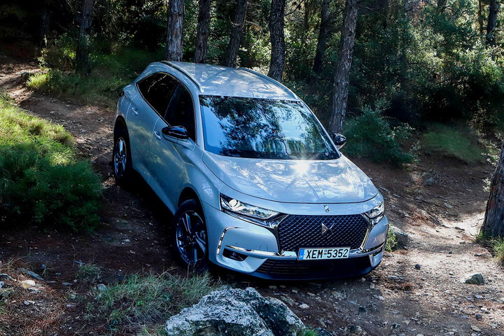 Δοκιμή DS 7 Crossback E-Tense 225: Η νουβέλ βαγκ των SUV