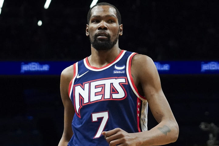 NBA: Οι Νετς απέρριψαν την πρώτη πρόταση των Σέλτικς για Ντουράντ και ζητούν περισσότερα