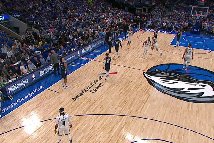 NBA Playoffs: Οι Τζαζ έπαιζαν με… έξι παίκτες κόντρα στους Μάβερικς