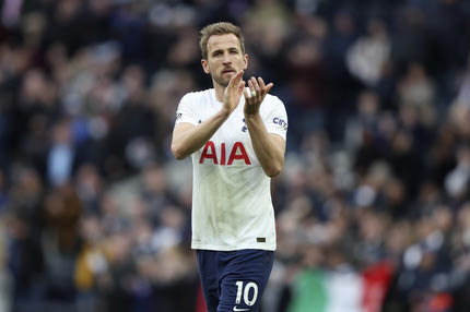 Τότεναμ – Μπρέντφορντ: Ο Χάρι Κέιν βρήκε δίχτυα και πανηγύρισε ένα ασύλληπτο ρεκόρ στην ιστορία της Premier