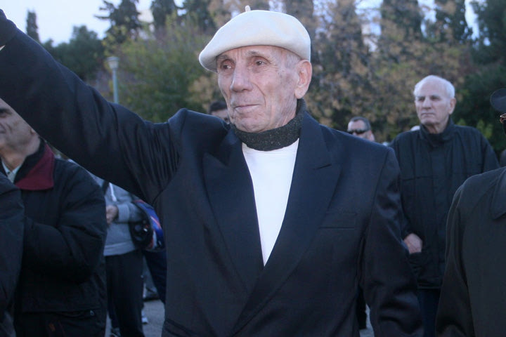 Ολυμπιακός: “Κώστα Καραπατή, δεν θα σε ξεχάσουμε ποτέ”