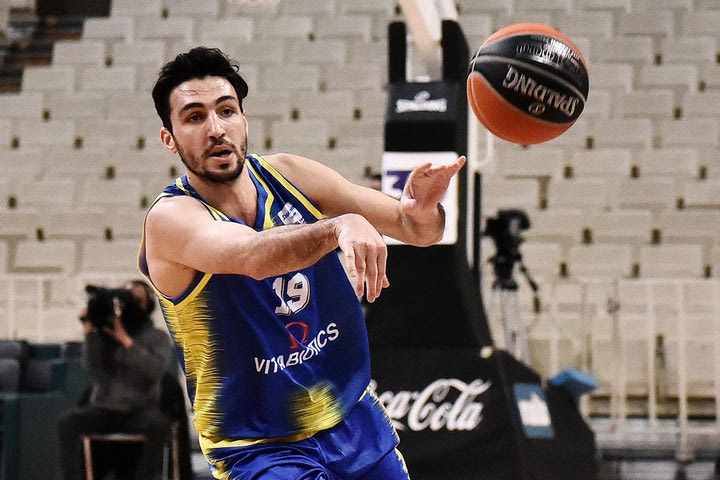 Περιστέρι: Εκτός ομάδας οι Κατσίβελης και Χρυσικόπουλος