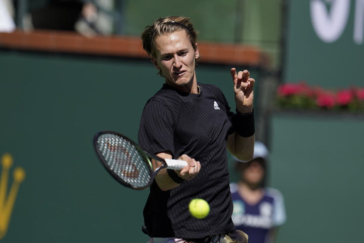 Monte Carlo Masters: Ο αλύγιστος Κόρντα απέκλεισε τον Αλκαράθ