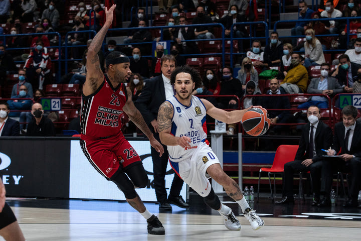 EuroLeague: Ξεκίνημα στα playoffs με Αρμάνι Μιλάνο – Αναντολού Εφές και Μπαρτσελόνα – Μπάγερν