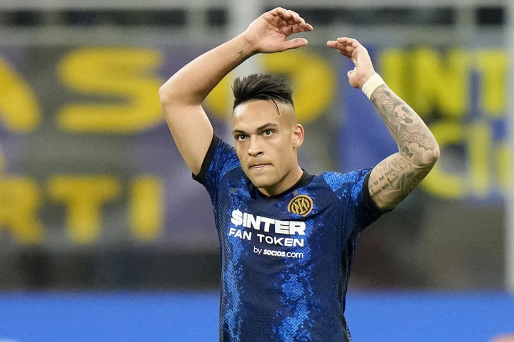 Μπολόνια – Ίντερ 2-1: Ήττα σοκ των νερατζούρι στη μάχη για τον τίτλο στην Ιταλία